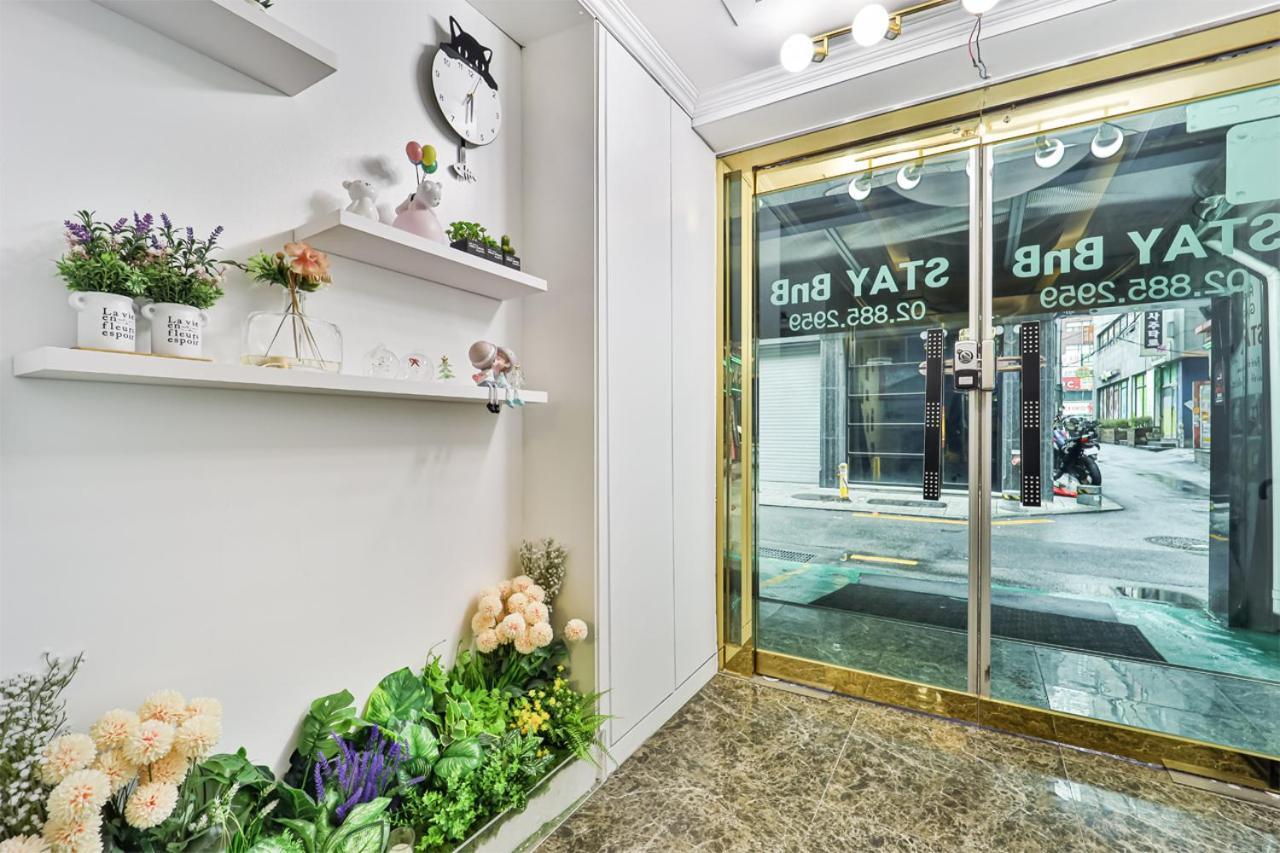 Casa de hóspedes #hongdae 20min #gangnam 18min #sillim 3min #freeparking #airport Bus 5min *