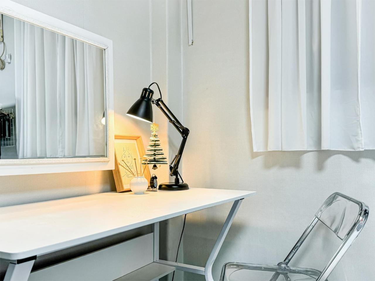 #hongdae 20min #gangnam 18min #sillim 3min #freeparking #airport Bus 5min * Seul